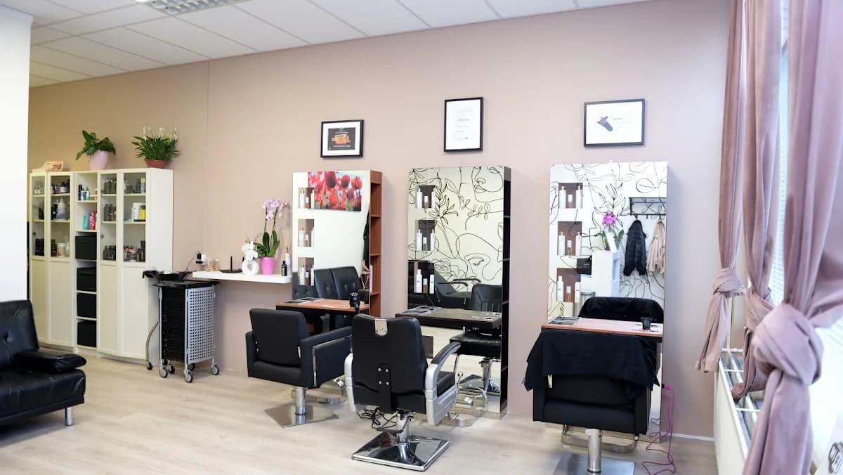 Foto van Alixis Hair & Beauty kapsalon