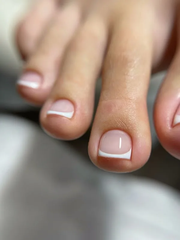Beate Nails