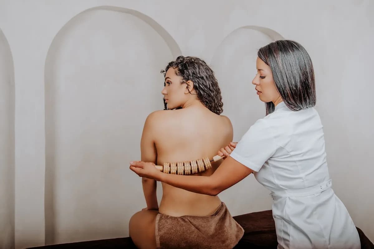 BodyShape by Lourdes