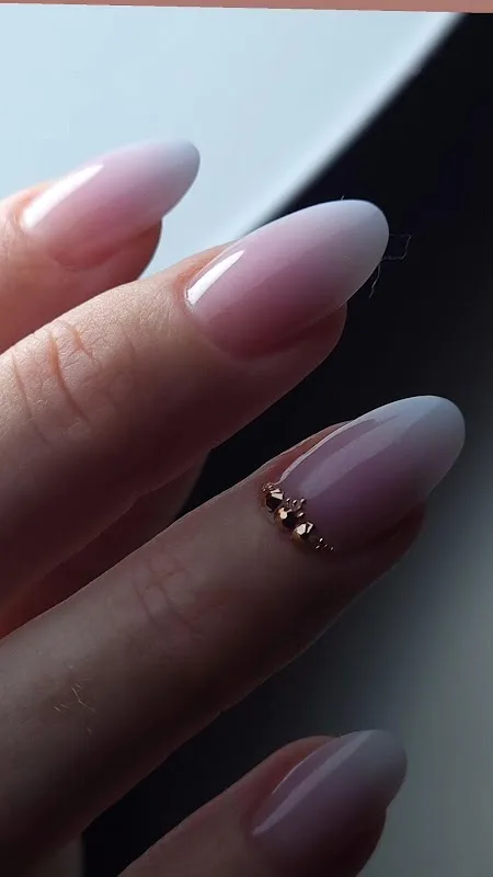 D-Nails