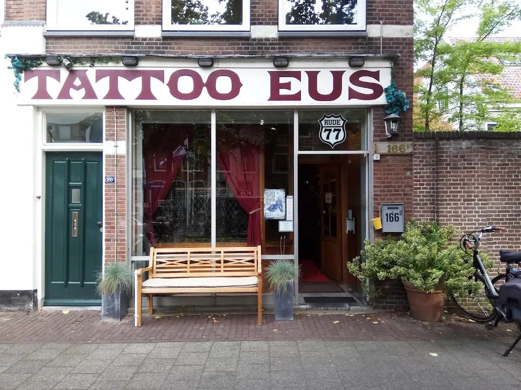 Eus