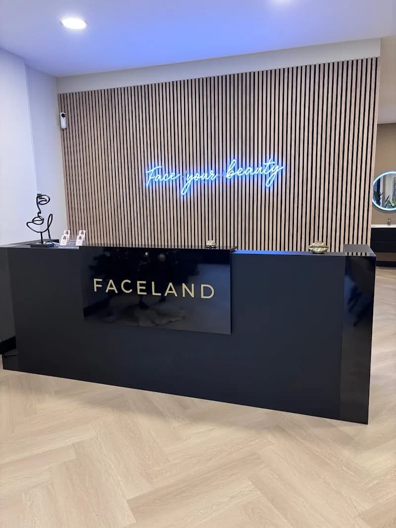 Faceland Leeuwarden - Leeuwarden
