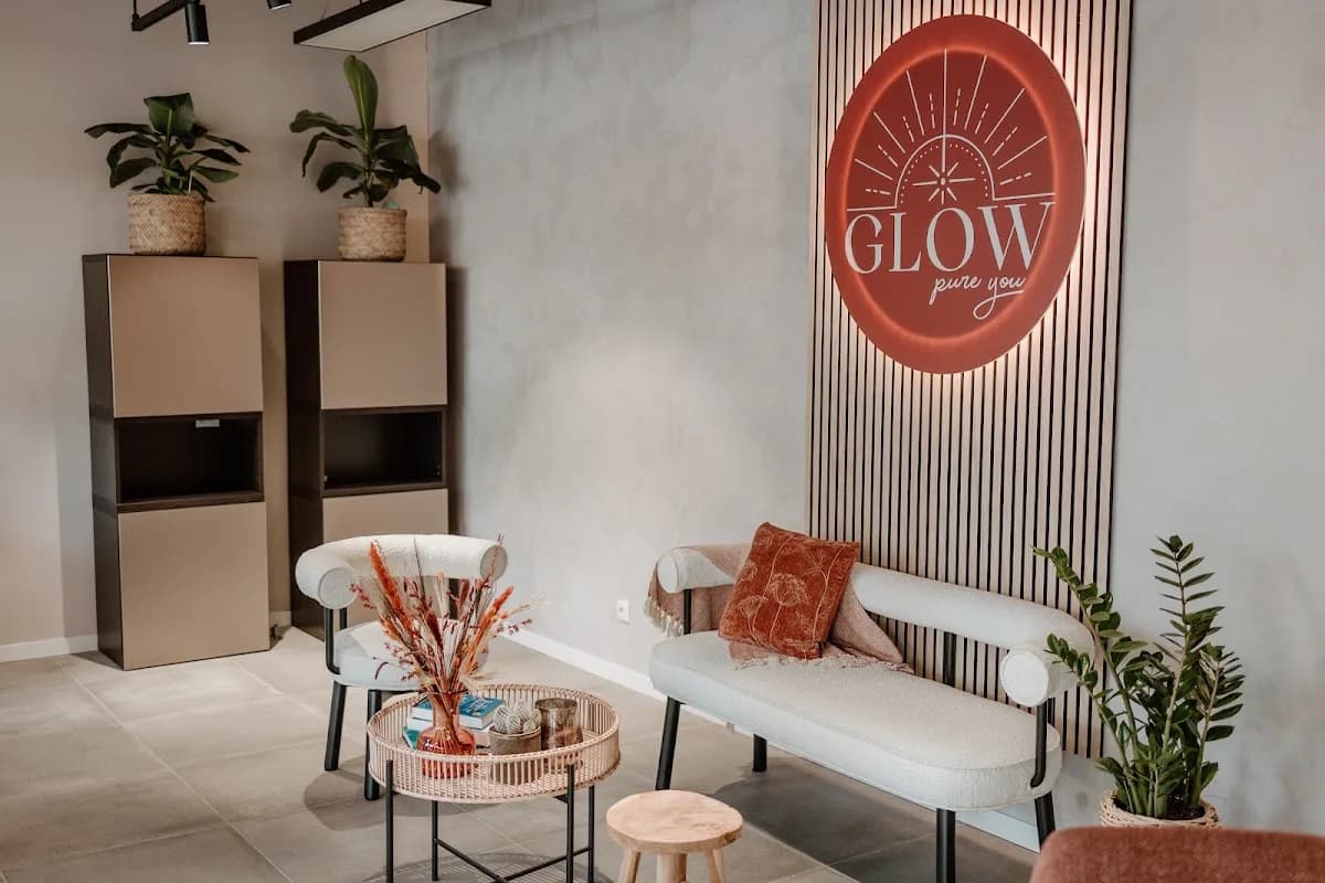 GLOW. pure you