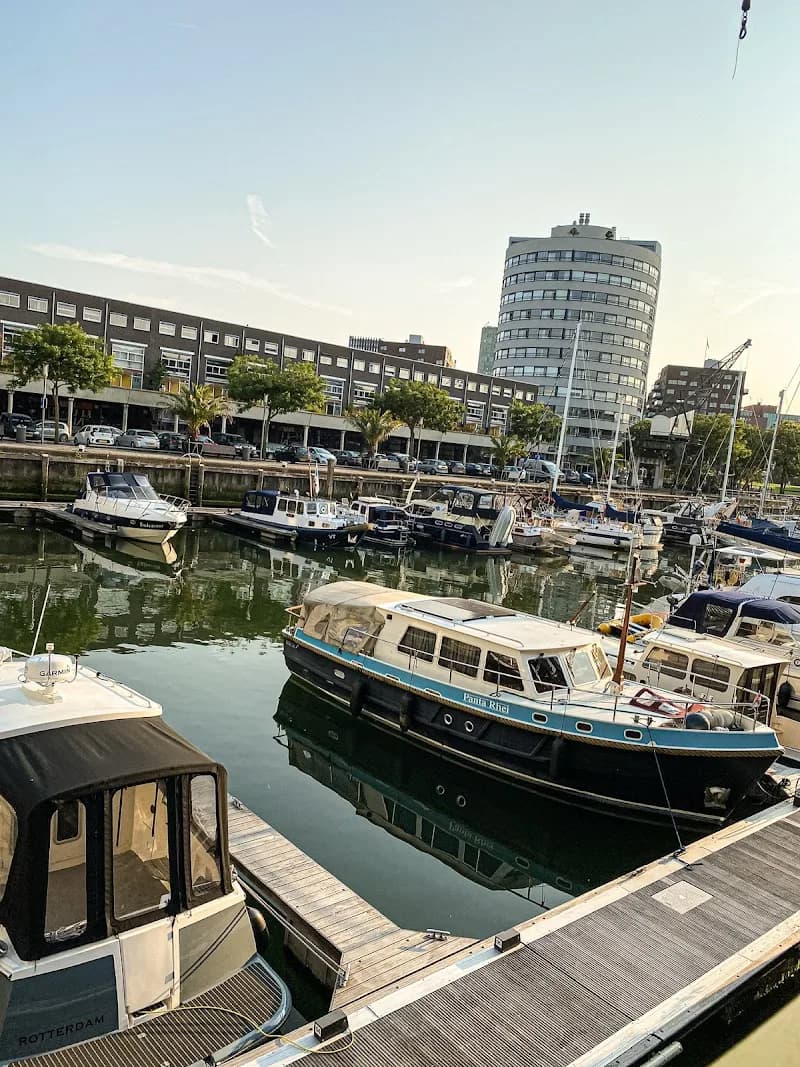 Iconic skin clinic - Rotterdam