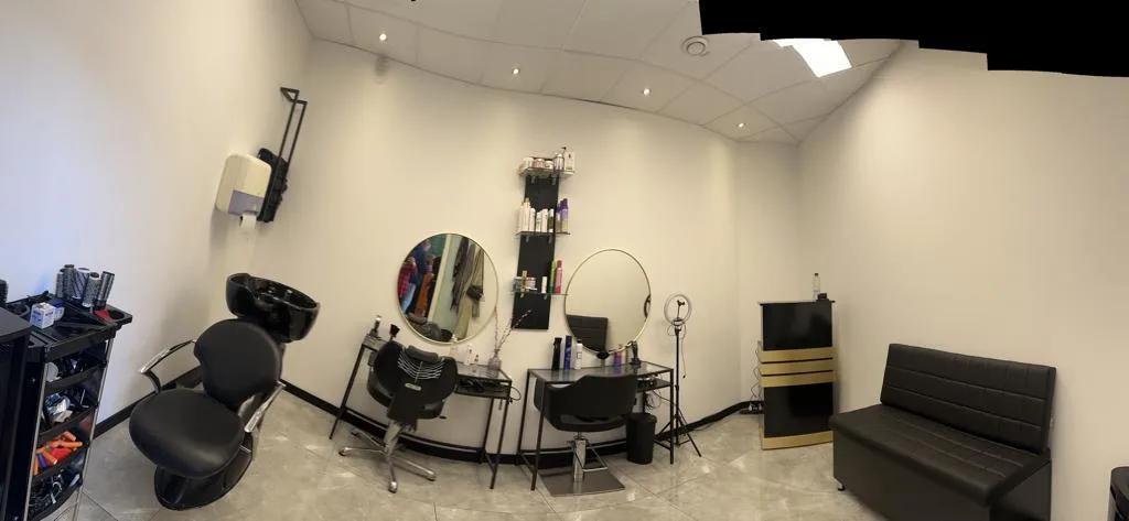 Foto van Kapsalon haar beauty