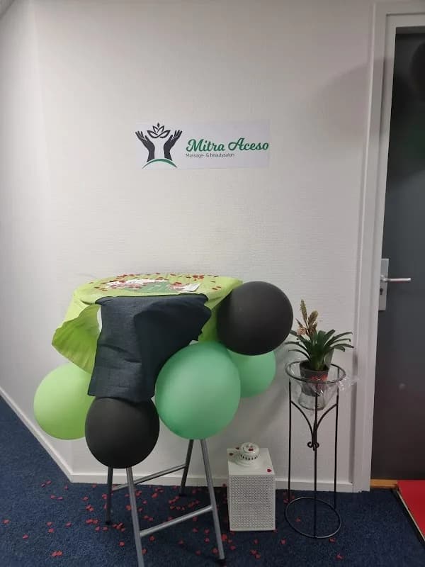 Foto van Mitra Aceso