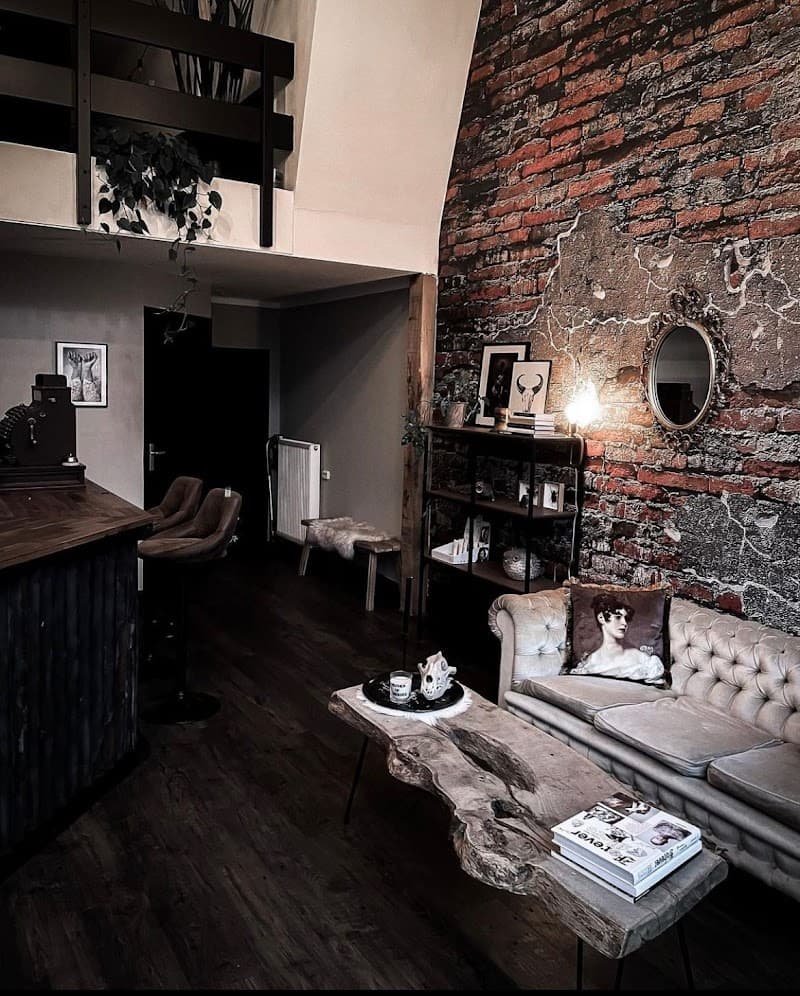 Mother of wolves Tattoo Studio - Arnhem