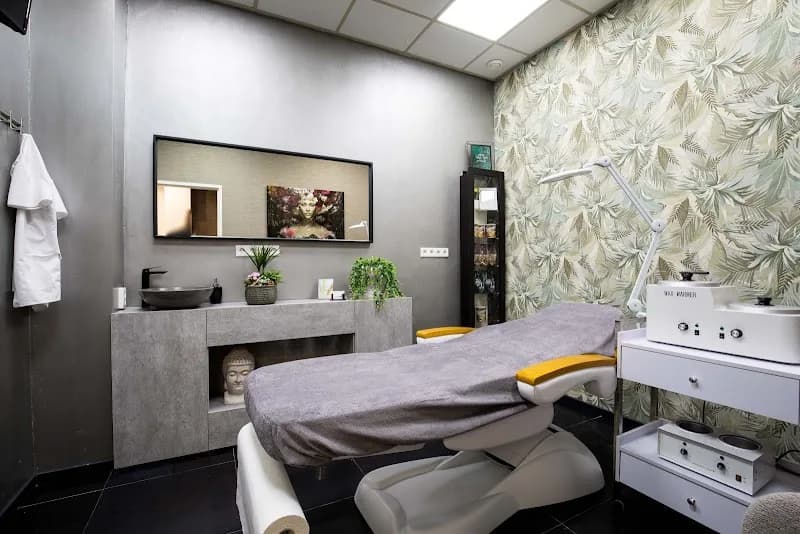 Nicole beauty - Almere