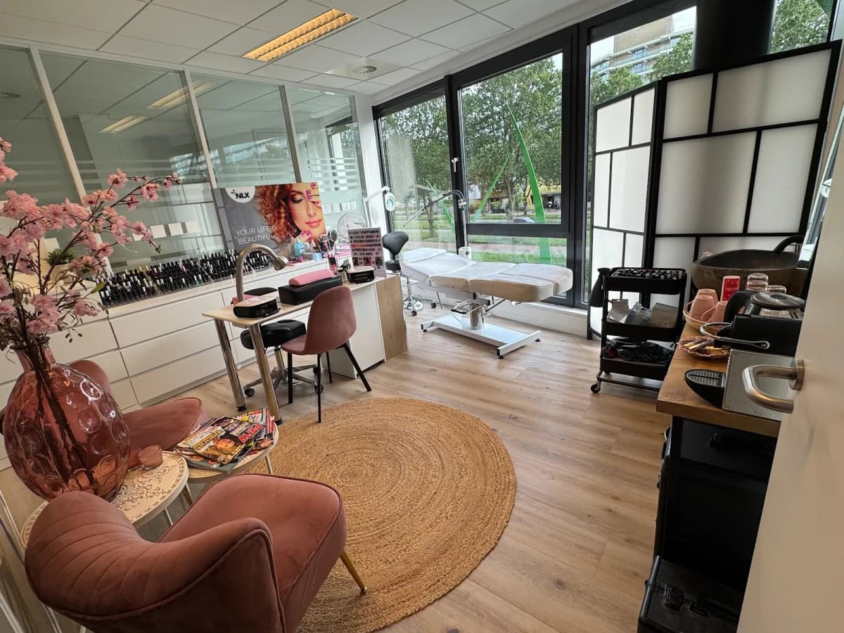 Foto van NLX