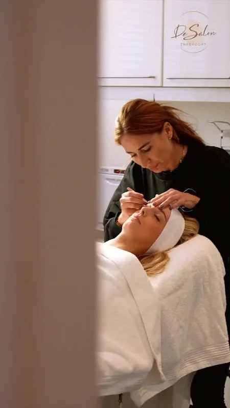Nourishing Clinics B.V.