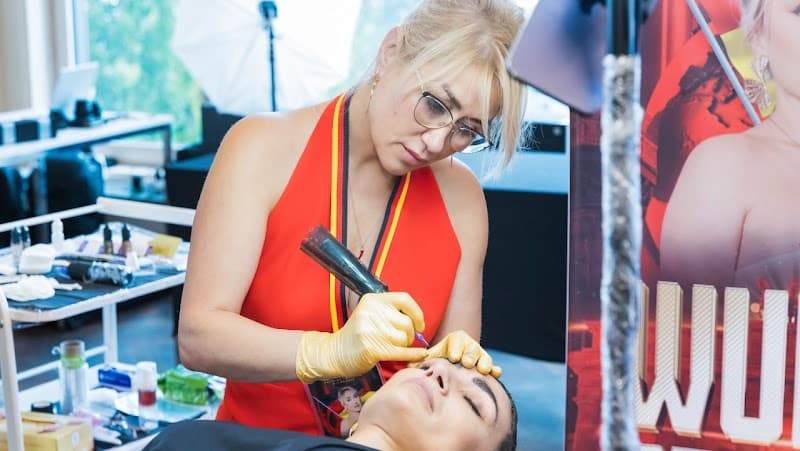 Permanente make-up Valentijn - Dordrecht