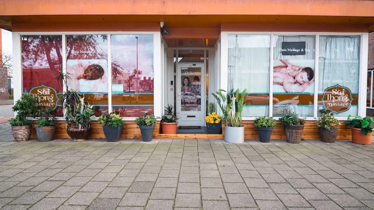 Saithong Beverwijk