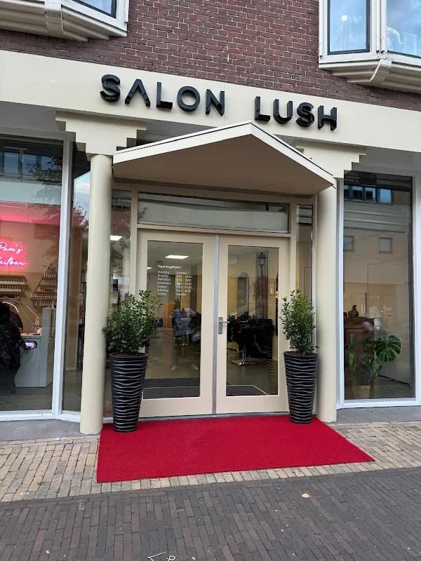 Foto van Salon Lush