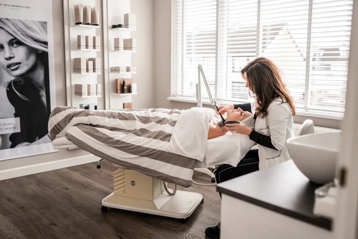 Schoonheidssalon PUUR