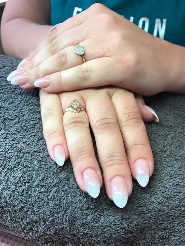 Zaza's Beauty & Nails
