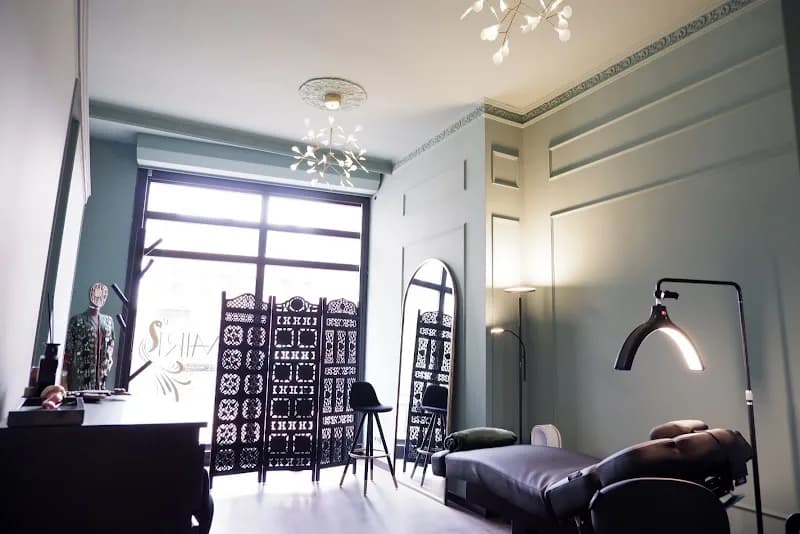 Amiri Beauty Boutique - Dordrecht