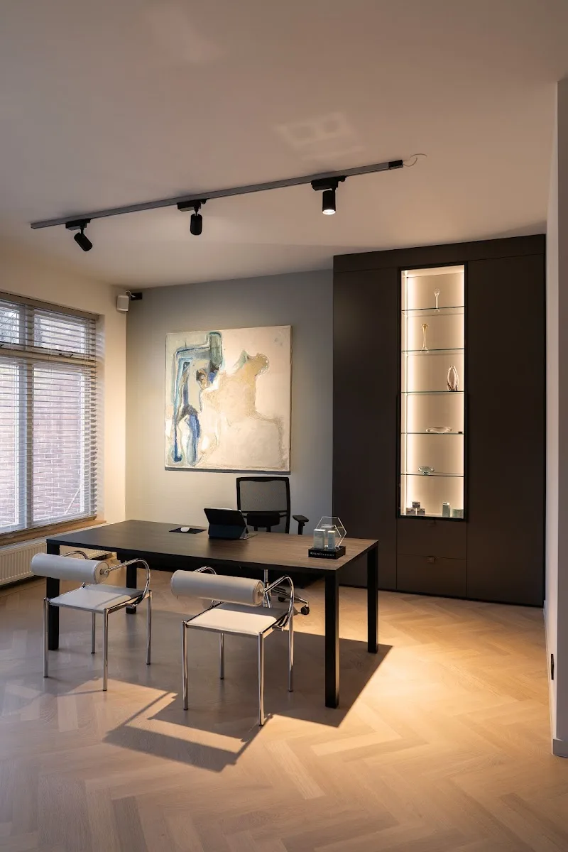 Arthur Ludlage, Cosmetische Kliniek - Haarlem
