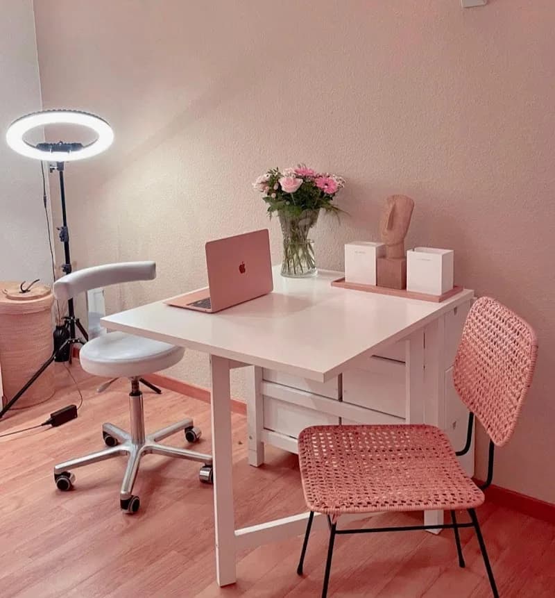 Bella by Asal - Apeldoorn