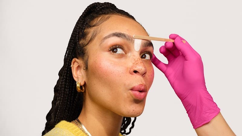 Benefit Cosmetics BrowBar - Maastricht