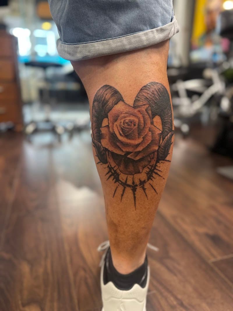 Black Sword Tattoo Parlour - Apeldoorn