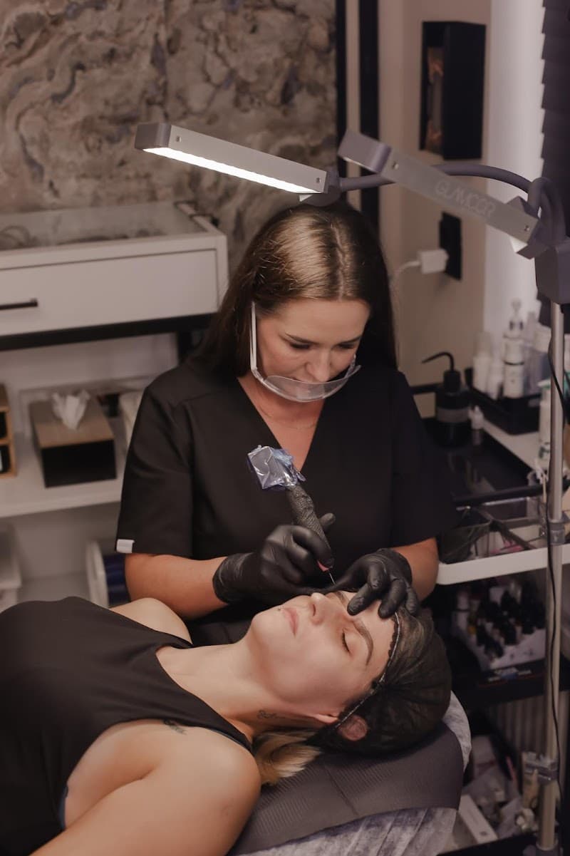 Clarity by oliwia - Den Haag