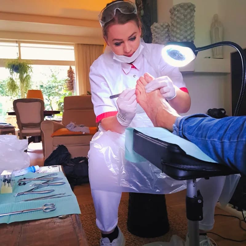 Clean Feetcare