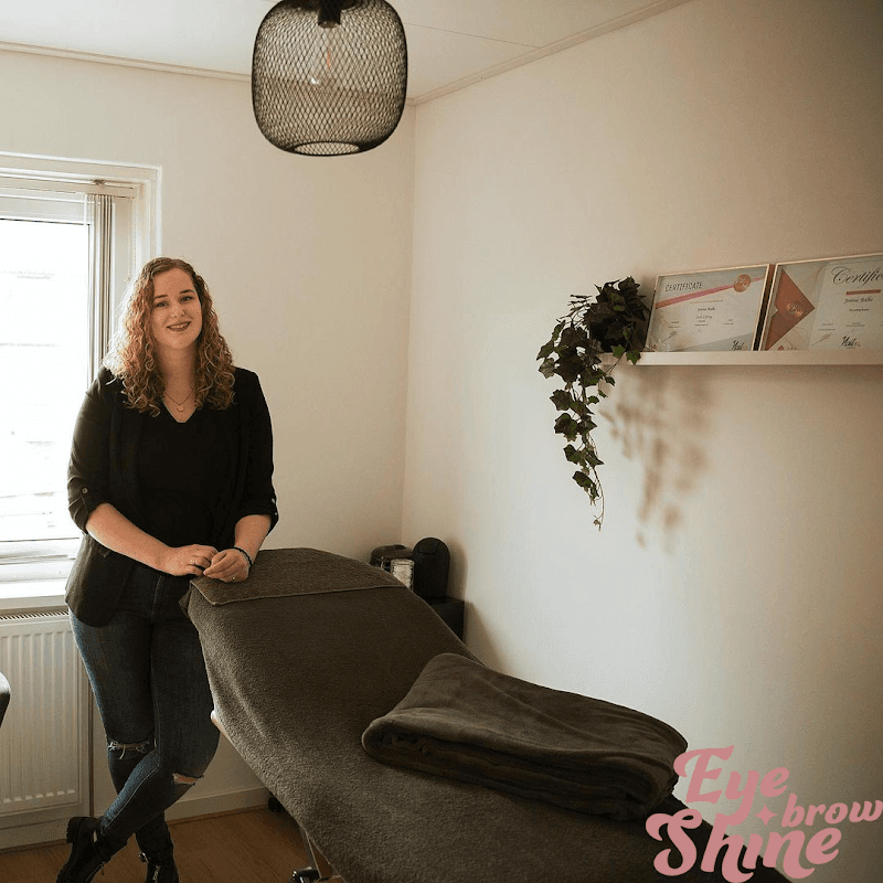 Eyebrowshine - Hattem