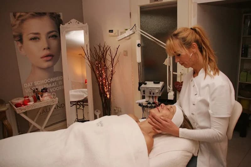 Foto van Famos Beauty