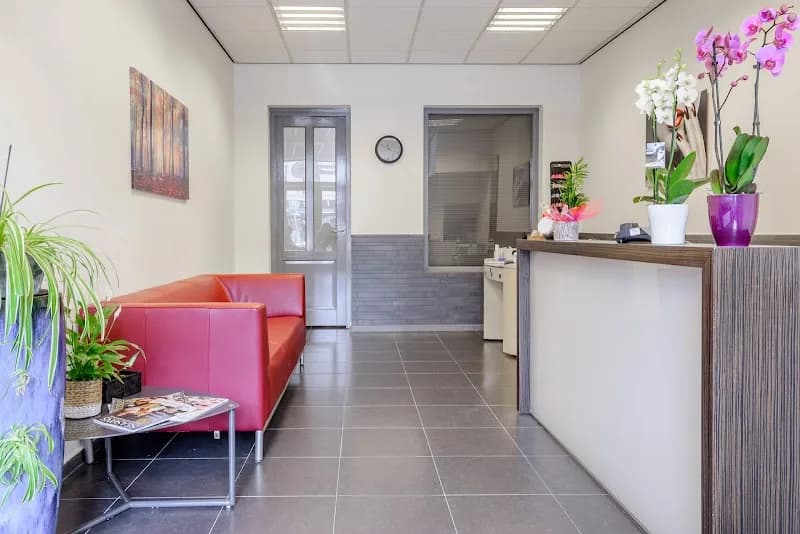 Firozeh beauty - Leiden