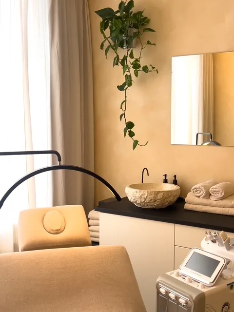 FYKI Skin Studio - Breda