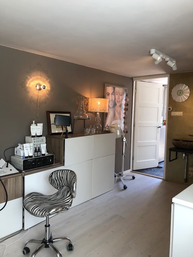 JK huidcoach - Halfweg