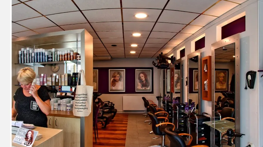 Foto van Jura Hairstyling