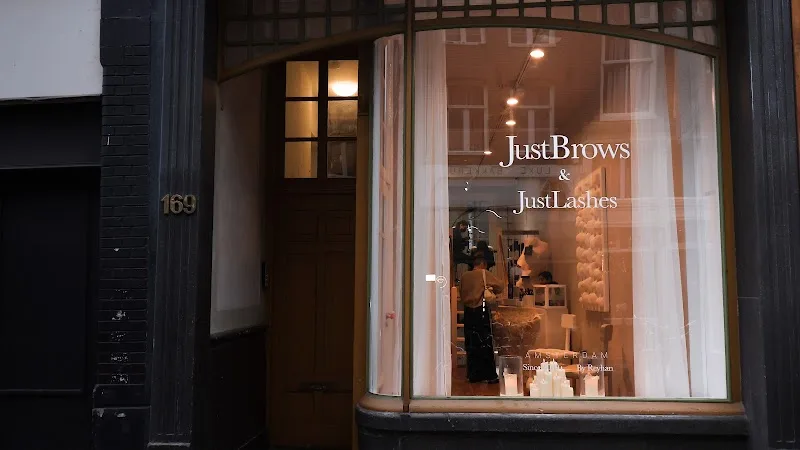 Foto van Just Brows - Amsterdam