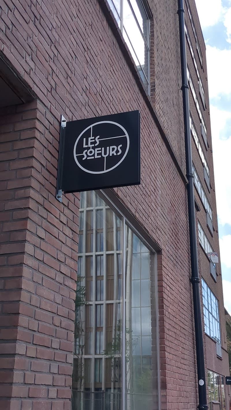 Les Soeurs - Leiden
