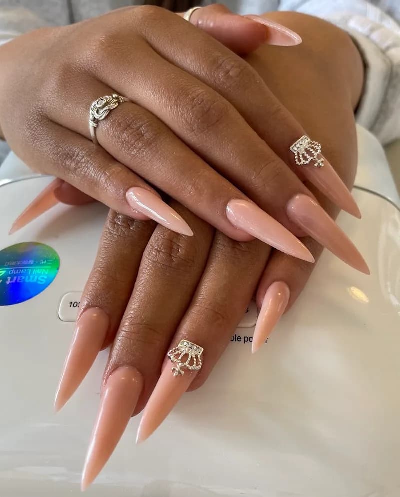 Foto van Love For Nails