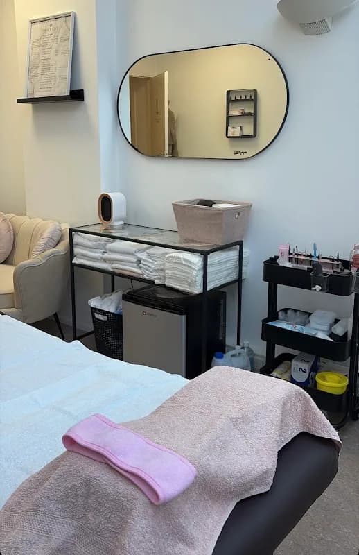 Foto van Lux Beauty Bar