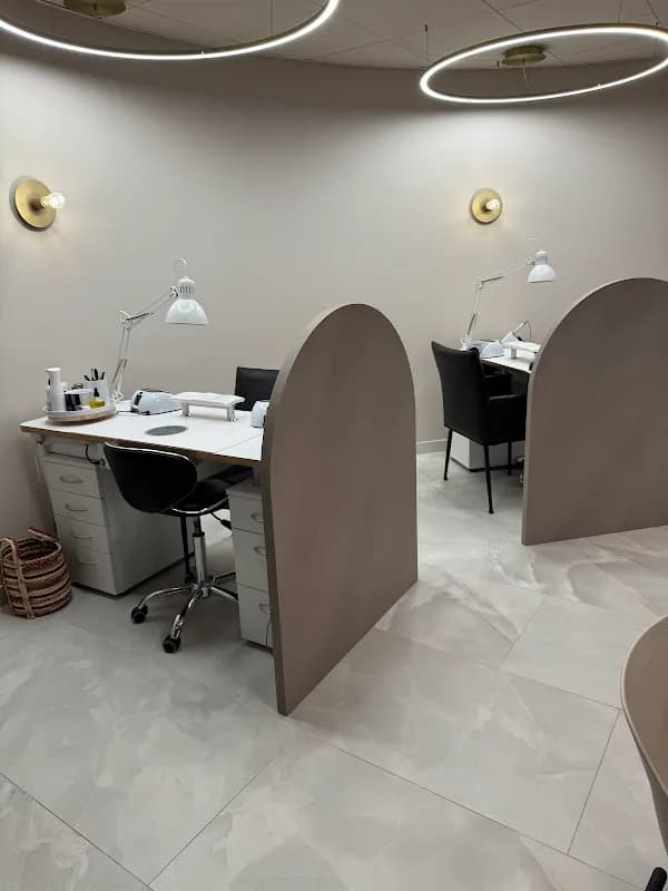 Nail Studio