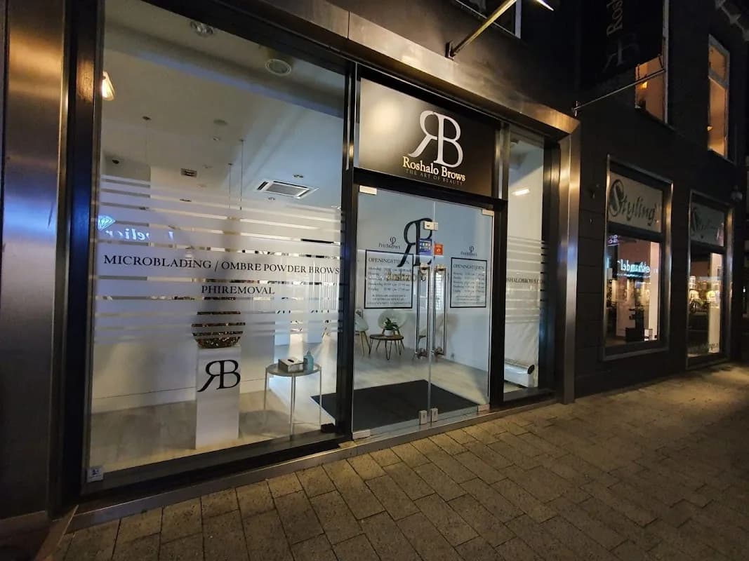 Foto van Roshalo Brows| Permanente Make-up