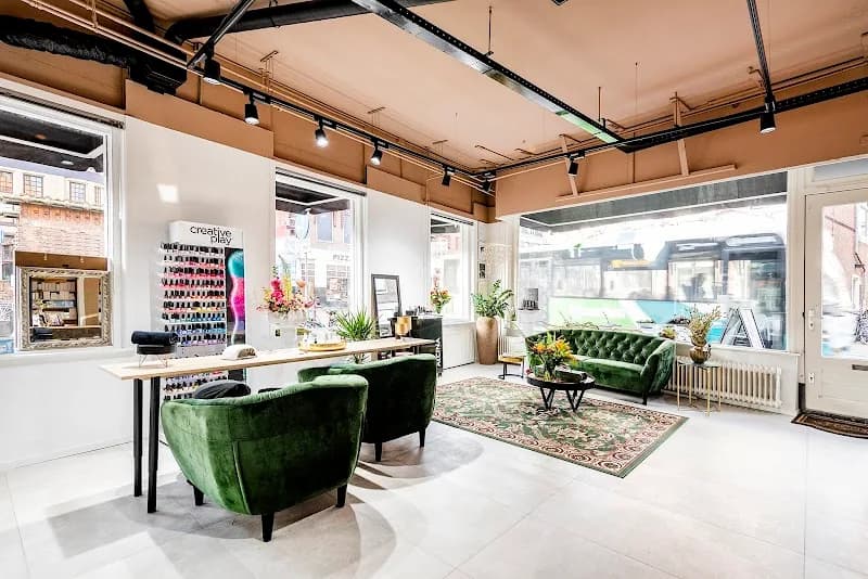 secret star cosmetics - Leiden