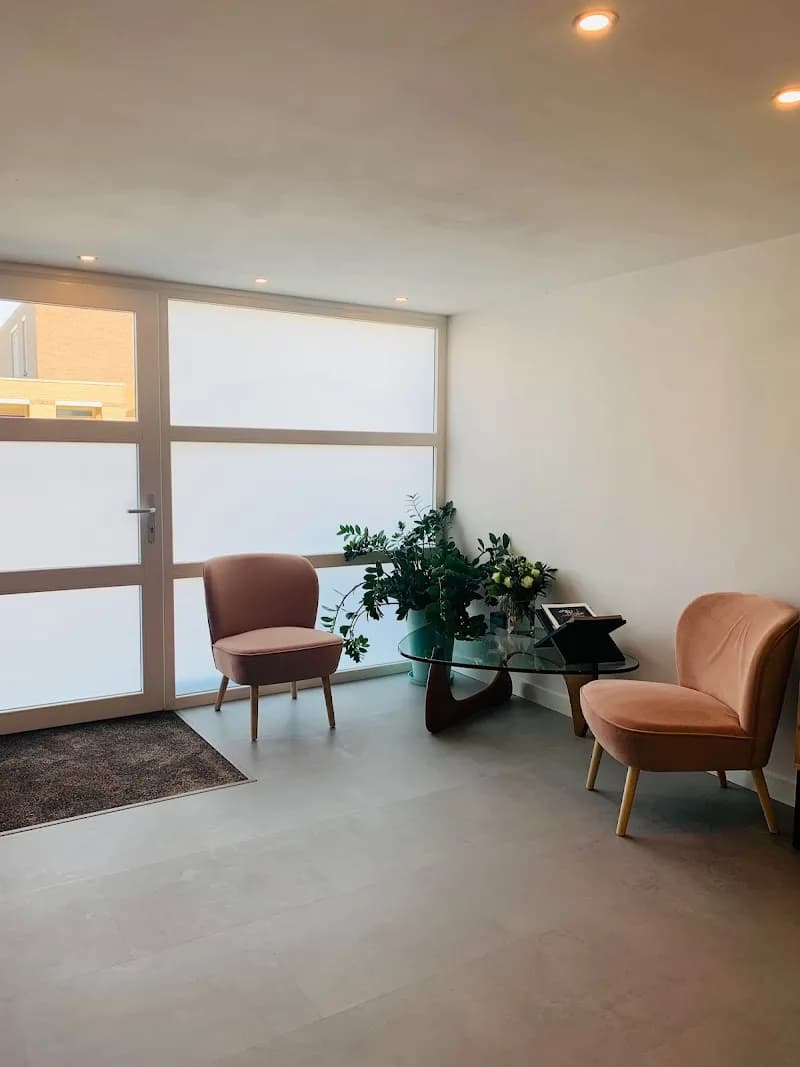 Foto van Shirin Arts - Skincare