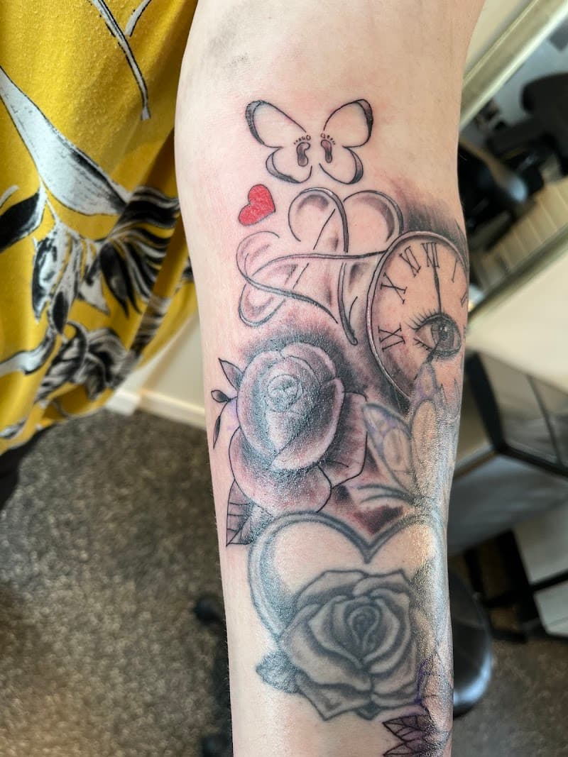 Tattoo en piercing Studio 't Loo - Apeldoorn