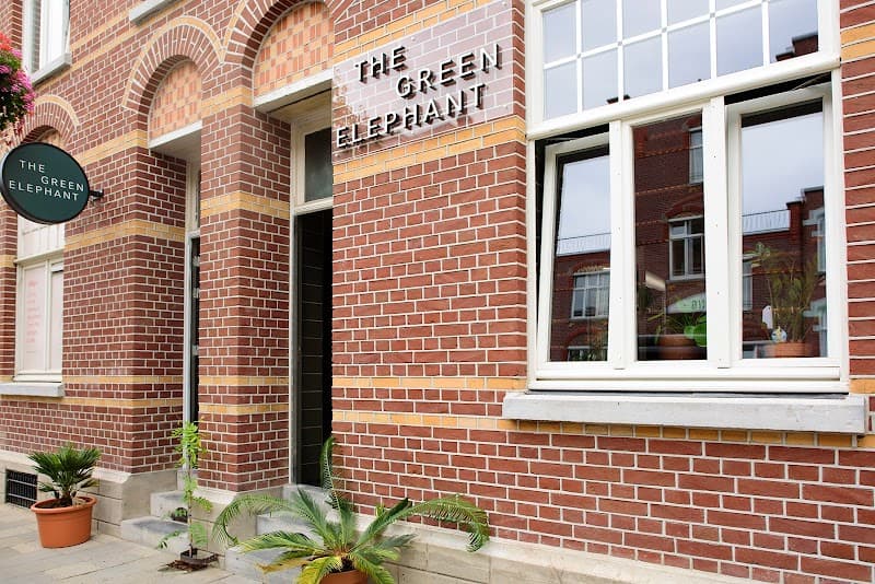 The Green Elephant Hostel & Spa - Maastricht