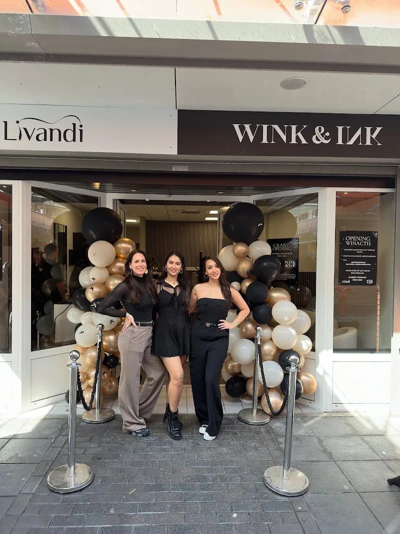 Foto van Wink and Ink